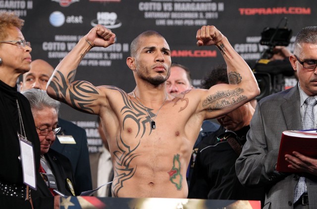 Consejo Mundial de Boxeo le quita el campeonato al puertorriqueño Miguel Cotto