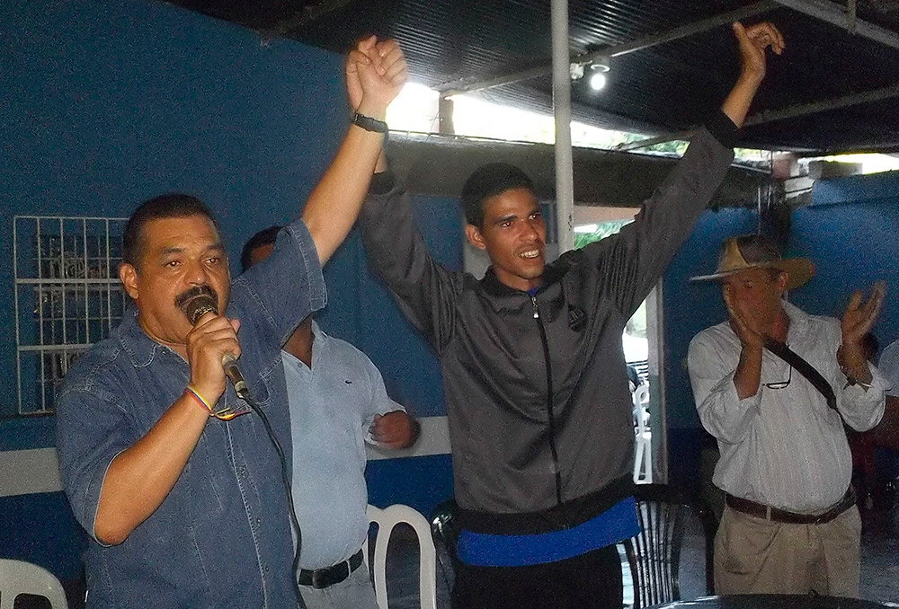 Secretario de Bandera Roja abandonó el partido para apoyar candidatura de César Rincones