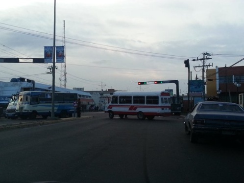 cierre_avenida_guajira_wsaaods-.jpg_1813825294