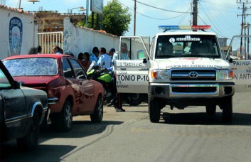 Mataron a un Polifalcón en medio de un secuestro residencial