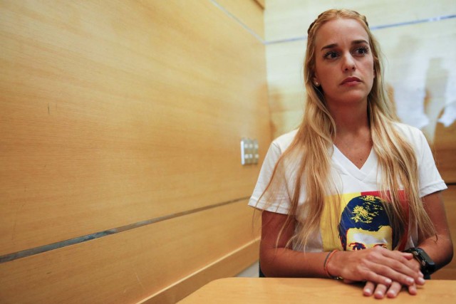 Lilian Tintori: tienen miedo de que Leopoldo le hable a Venezuela el 6D