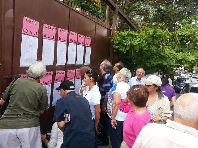 La tercera edad se hace presente en los centros del sureste de Caracas #6D