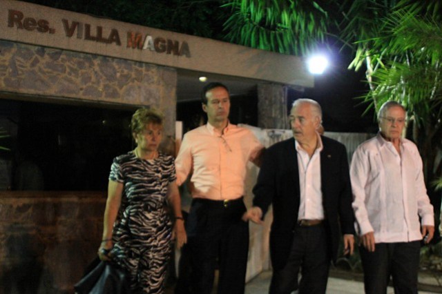 Ex presientes visitan a Antonio Leezma (1)