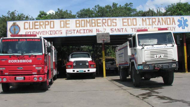 Fernández: Nivelación de sueldos de Bomberos de Miranda depende de decreto del Ejecutivo