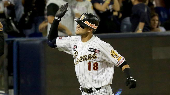 Félix Pérez guió triunfo de Leones sobre Bravos en el Universitario