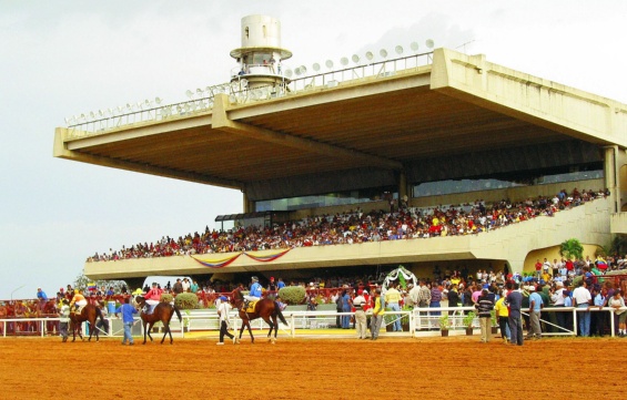 Asesinan a tiros a entrenador dentro de hipódromo en el Zulia