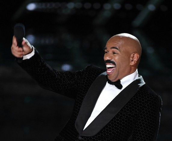 Steve Harvey es muñeco de año viejo en Panamá