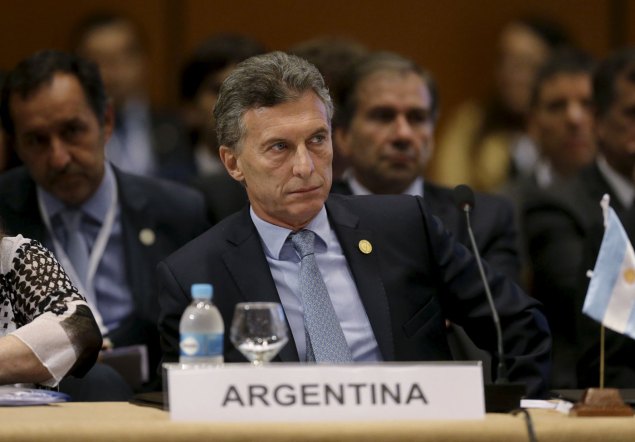 El presidente de Argentina, Mauricio Macri, pidió el lunes ante sus colegas del bloque sudamericano Mercosur que Venezuela libere pronto a los que consideró presos políticos, un reclamo que desató denuncias de injerencia del país caribeño. REUTERS/Jorge Adorno