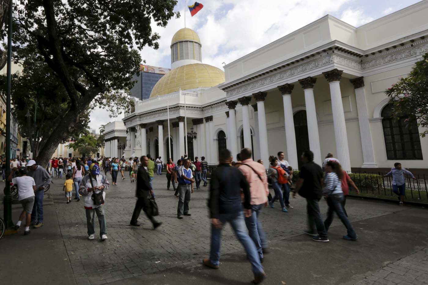 Asamblea Nacional saliente da primer paso para designar magistrados del TSJ