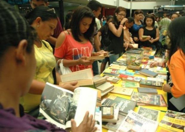 Regalar libros… Una opción de los consumidores ante la inflación