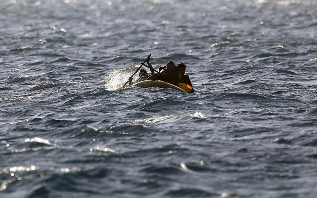 Rescatan a ocho náufragos tras cinco días a la deriva en bote en Brasil