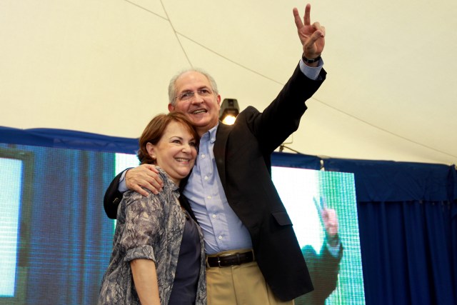 Alcalde Ledezma y Mitzy