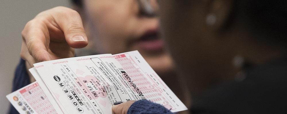 Sin ganador, el pote del Powerball sube a 1.300 millones de dólares