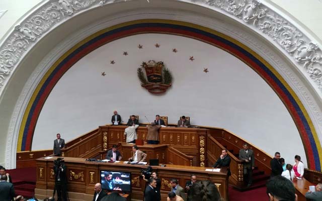 Asamblea Nacional alcanza acuerdo para buscar resolver el problema  del agua