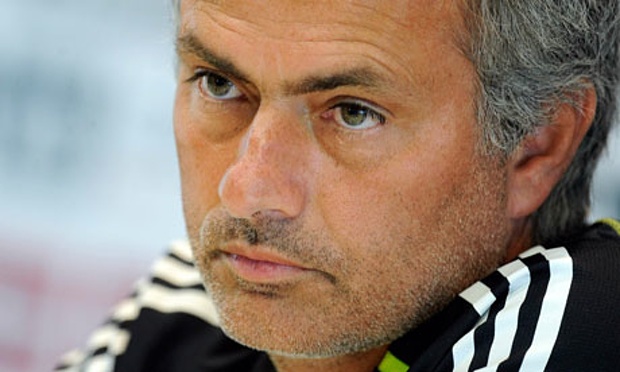 Mourinho firma precontrato con Manchester United