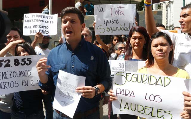 Concejal Armas y vecinos de la Cota 905 exigen seguridad al Ministro de Interior, Justicia y Paz