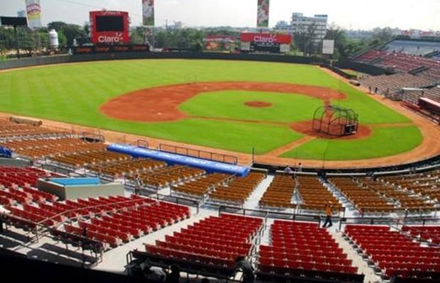 Imagen del estadio Quisqueya en Santo Domingo. Foto: ligadom.com 