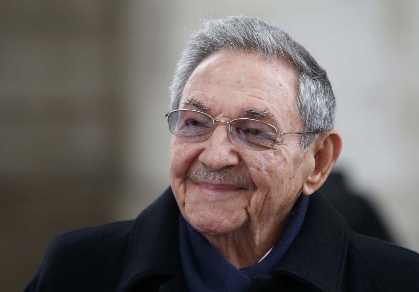 Raúl Castro se reunió con el presidente de Vietnam y le entregó una condecoración