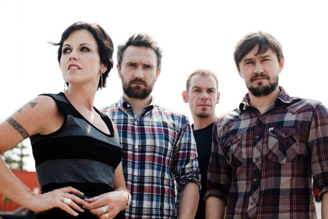 ¡Escándalo! Cantante de The Cranberries fue multada con 6.000 euros