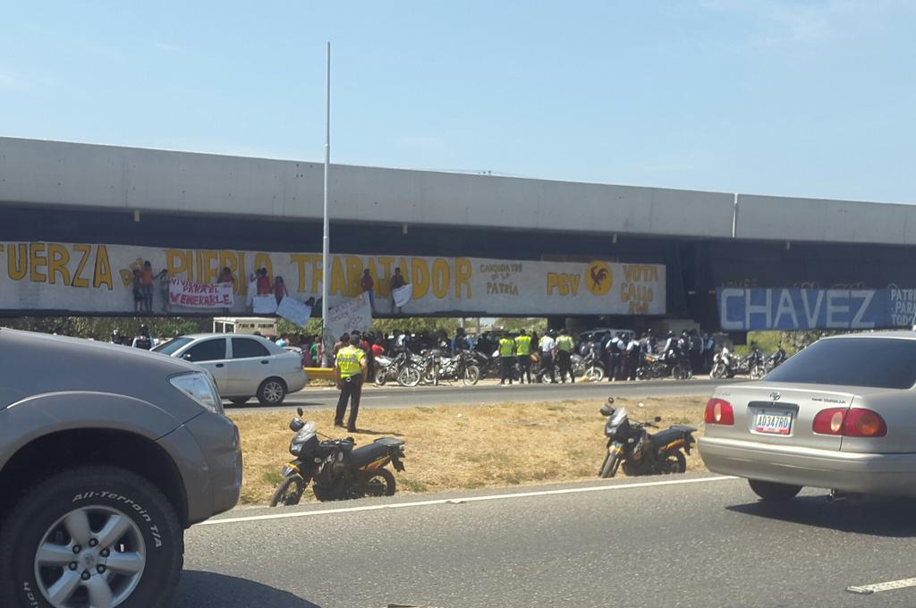 #26F: Manifestación en la ARC en el peaje de Palo Negro