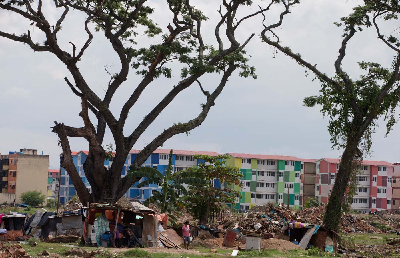 Ciudad Chávez, una utopía en medio de un país con la economía destrozada (Fotos)