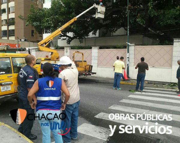 Explotó tanquilla de Corpoelec en Chacao