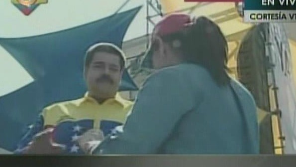 maduro baila