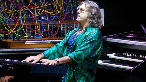 Autoridades confirmaron que Keith Emerson, de Emerson, Lake and Palmer, se suicidó