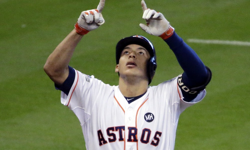 Carlos Correa guió triunfo de Houston sobre San Diego en México