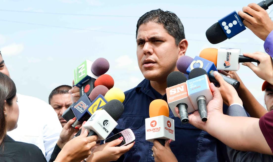 Lester Toledo: Con fotos y selfies en El Guri no se soluciona la crisis eléctrica