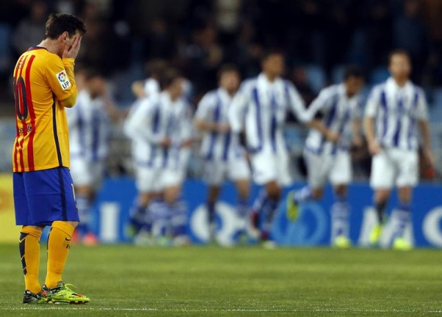 El Barça cayó nuevamente en Anoeta y revive la Liga