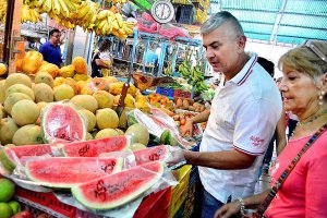 Tachirenses cambian hábitos alimenticios: las frutas y verduras están “por las nubes”