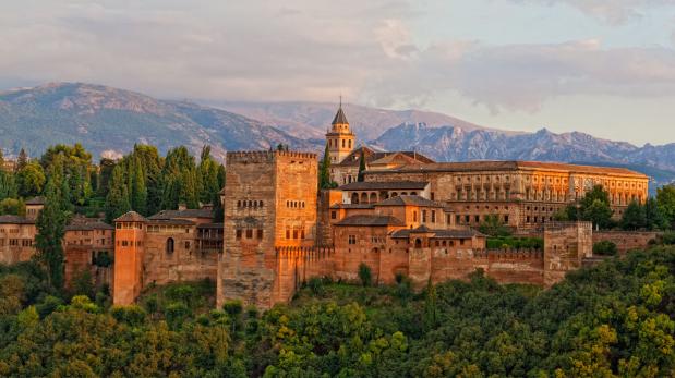 La Alhambra, un lugar que tienes que conocer si vas a España