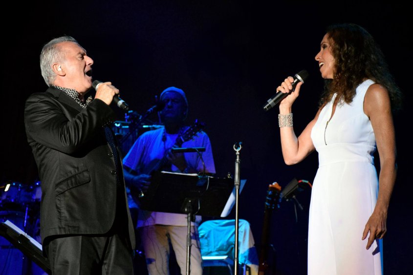 Ana Belén y Víctor Manuel presentan “Canciones regaladas” en Montevideo