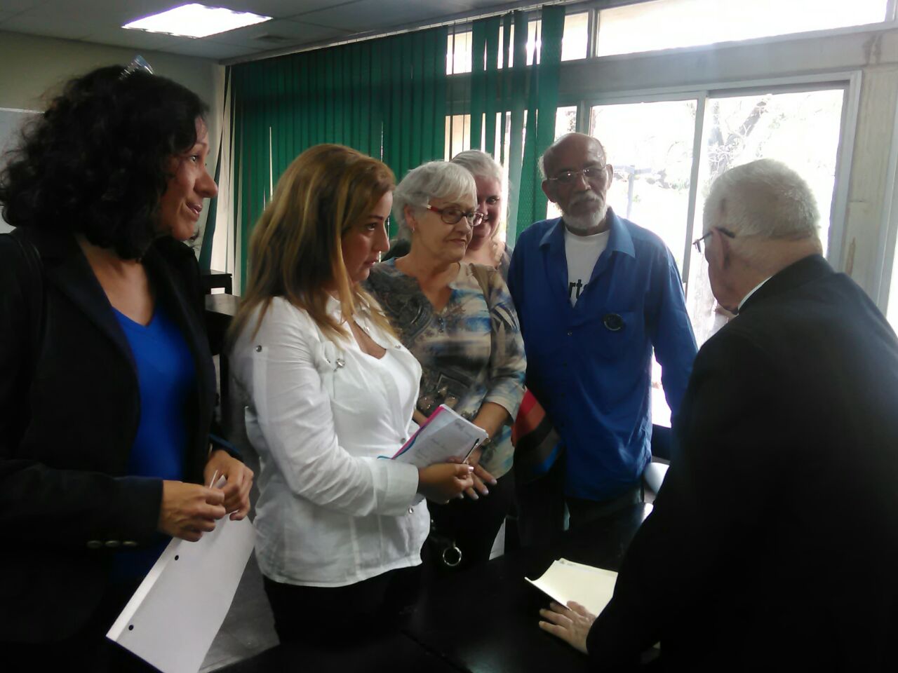 Conferencia Episcopal recibió a familiares de presos políticos para intermediar entre ellos y el gobierno