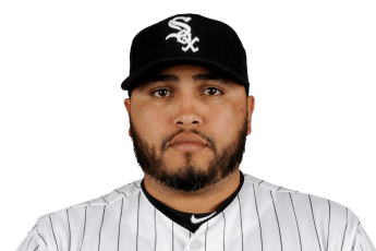 Dioner Navarro sacudió cuadrangular en barrida de Chicago sobre Texas