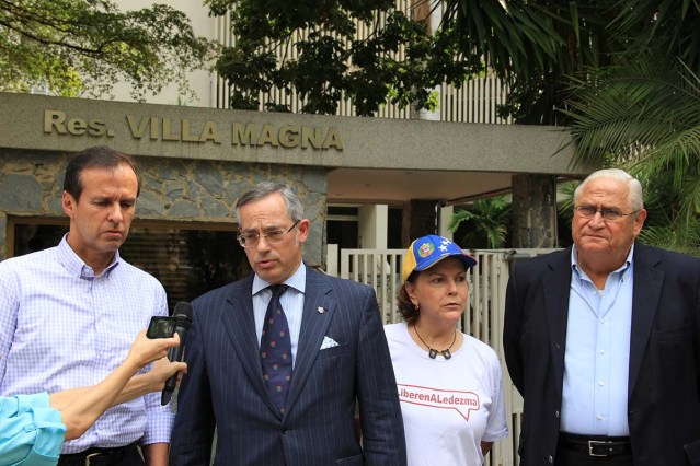 Visita de expresidentes al Alcalde Ledezma (2)