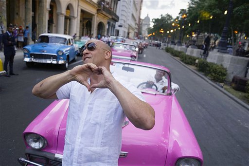 Chanel presentó su nueva colección de moda en La Habana (Fotos)