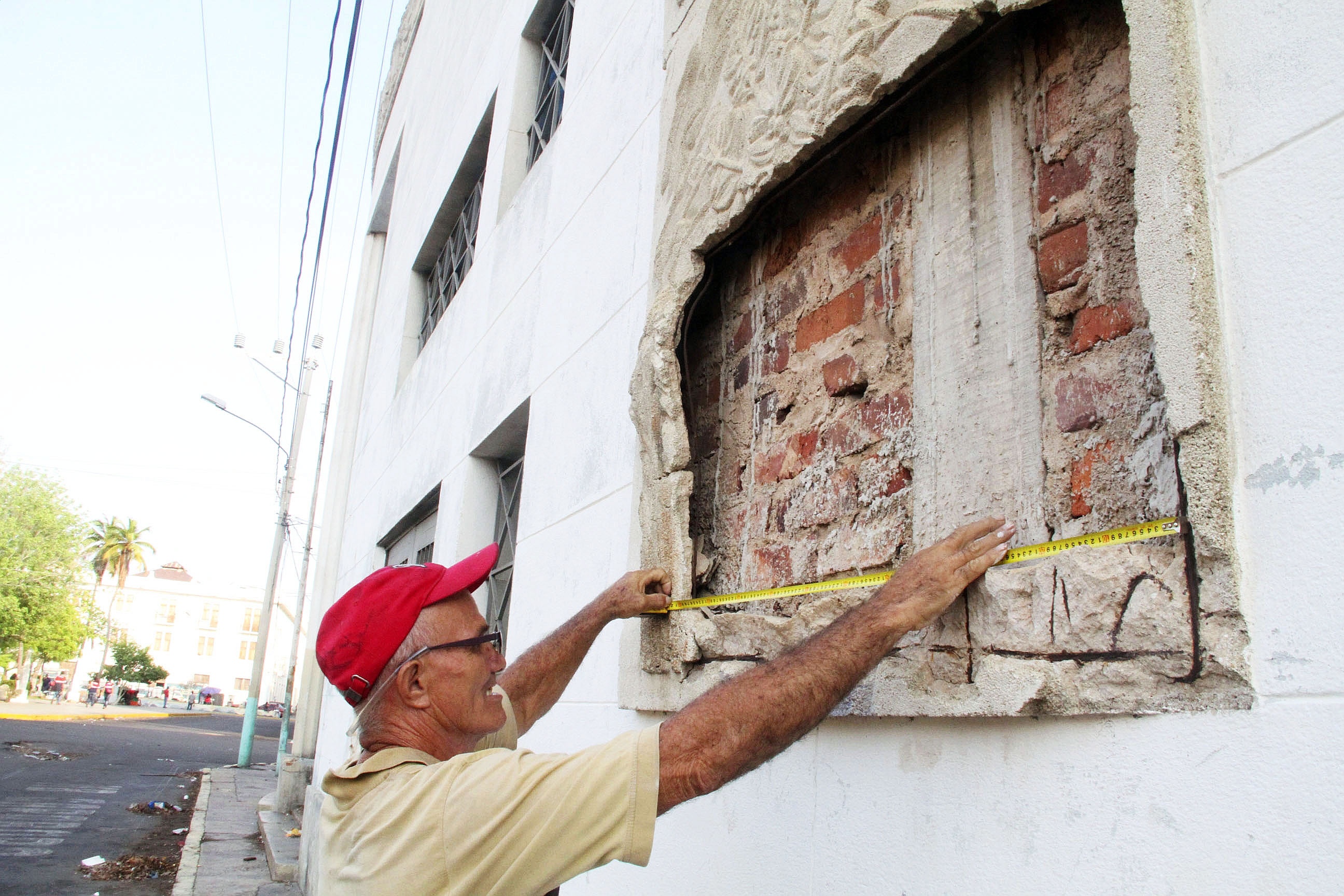 Robaron parte de una obra de Narváez en Maracaibo