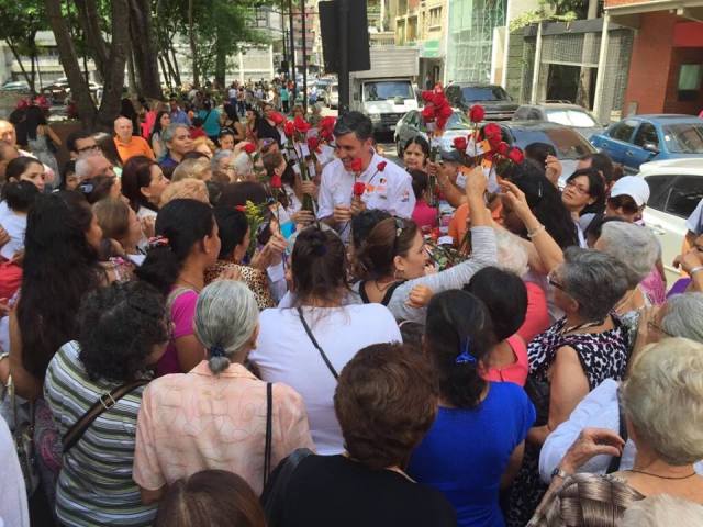 NDP 9 mayo 2016 #TodoPorLasMadres de Chacao junto al concejal Alfredo Jimeno