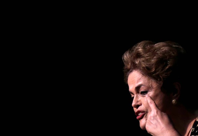 2016-05-10T215705Z_2107491720_S1BETDHVAVAB_RTRMADP_3_BRAZIL-POLITICS-ROUSSEFF