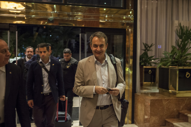 Zapatero a la cabeza: Los aliados del castrismo contra el referendo revocatorio