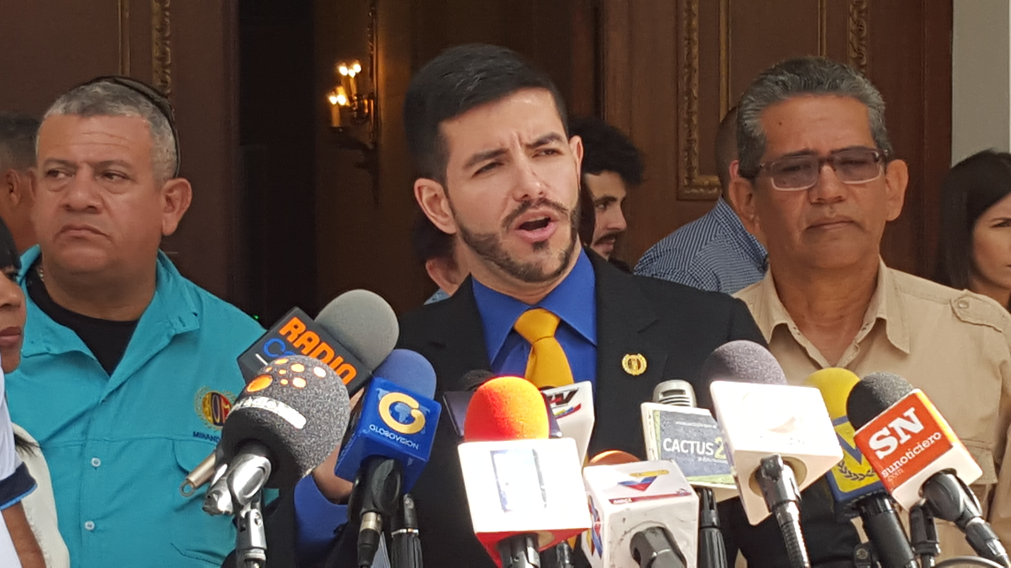 Jesús Yánez: La mezquindad del gobierno de no enviar recursos lleva a los trabajadores a protestar