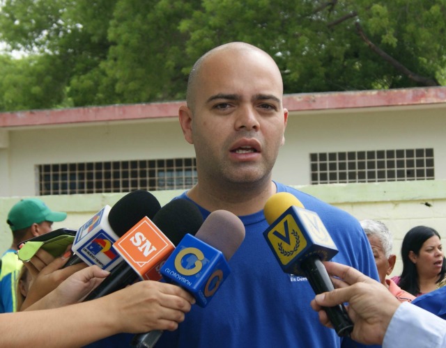 Concejal Leonardo Fernández exige reactivación de patrullaje en escuelas zulianas