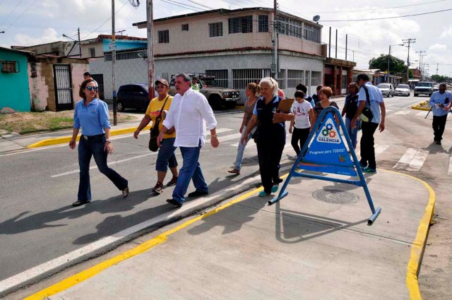 inauguracion-avenida-principal-santa-ines (13)