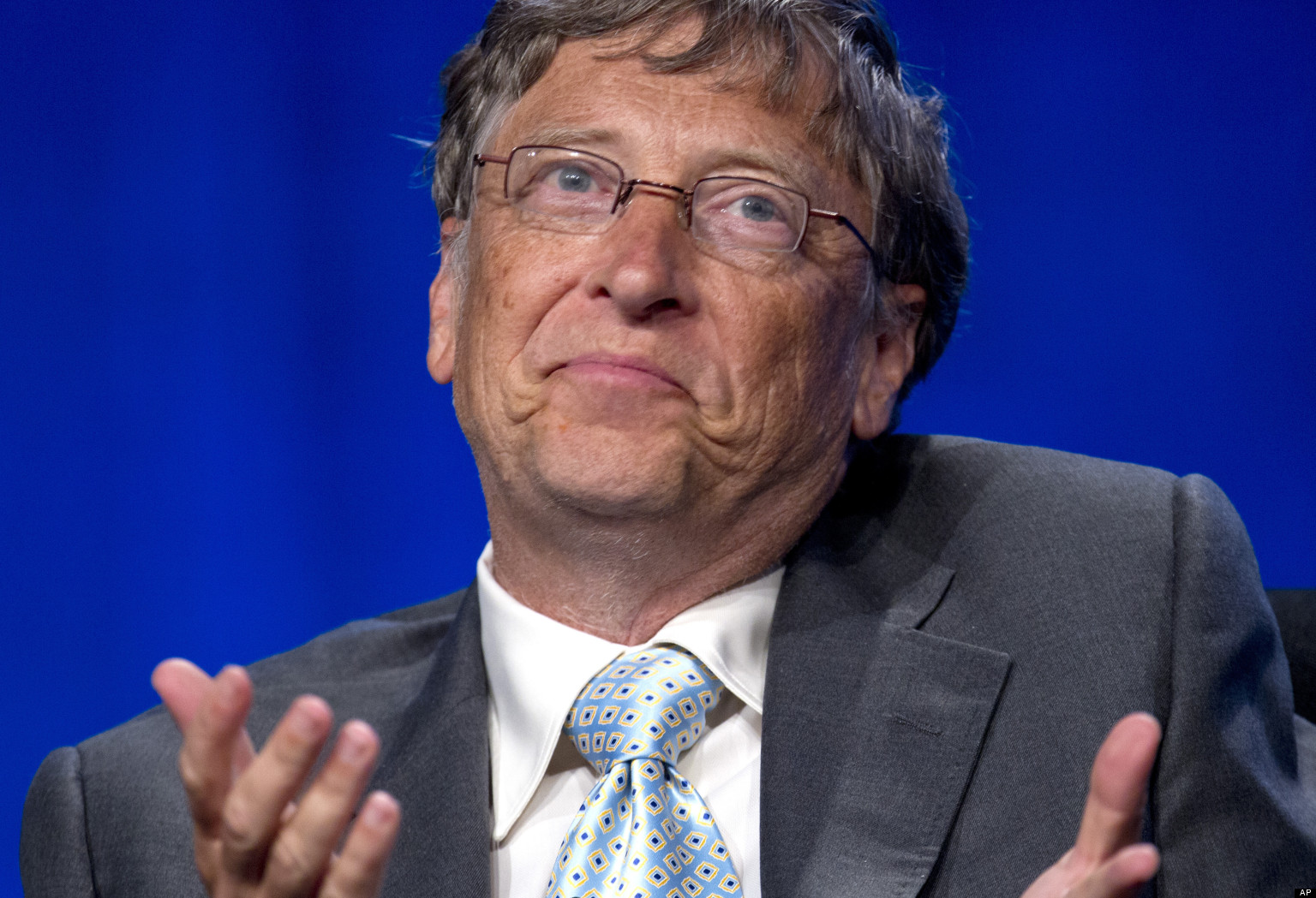 Bill Gates deja la junta directiva de Microsoft