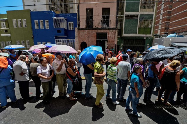 colas comida afp