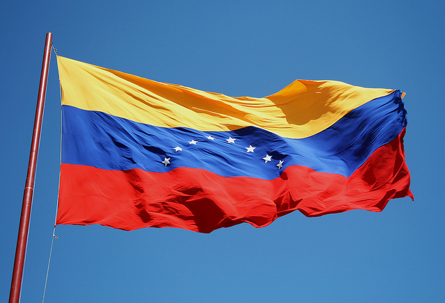 Ondearán el tricolor nacional en el Ayuntamiento de Filadelfia