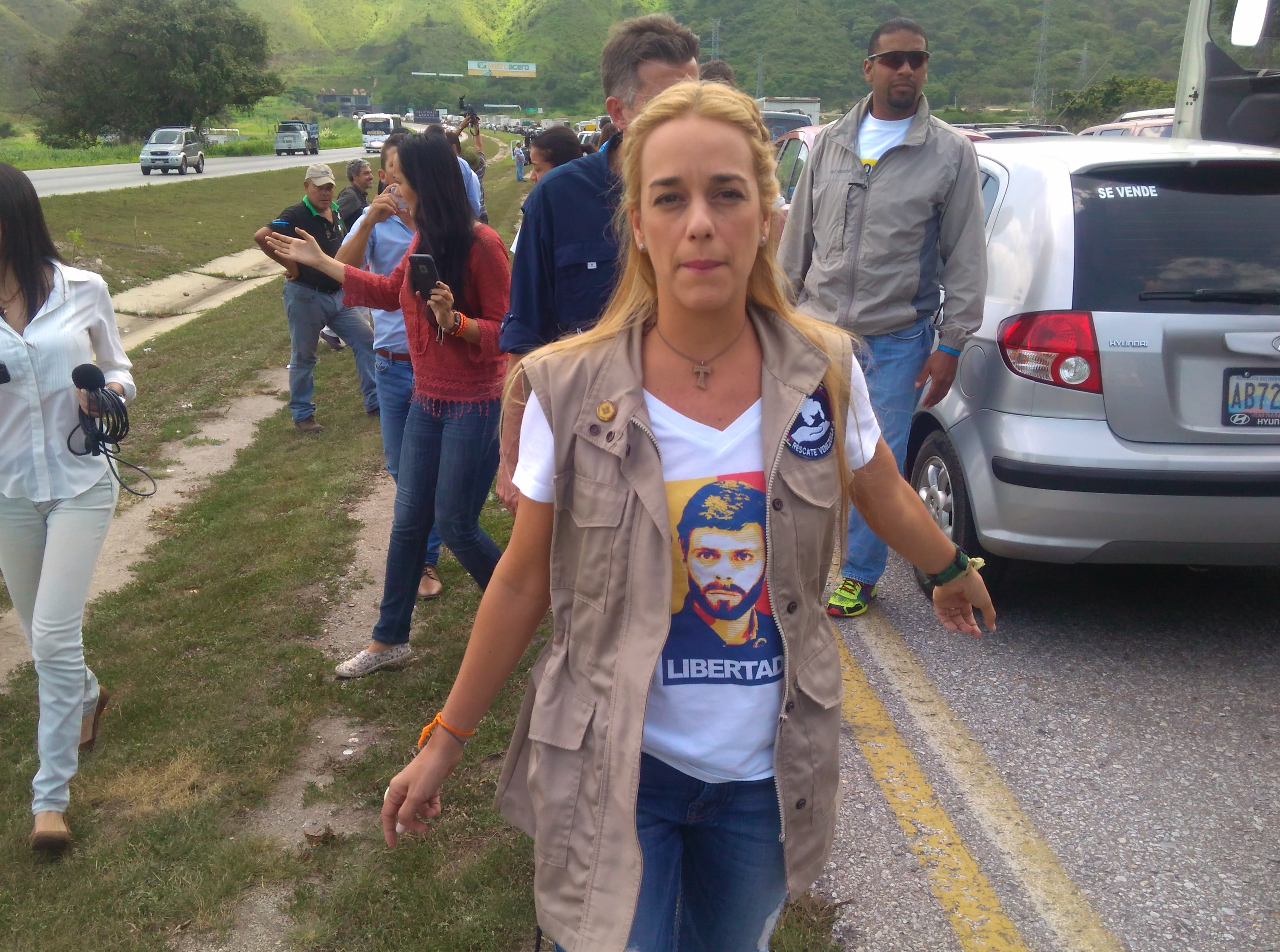 Lilian Tintori denuncia trabas para llegar a Carabobo (Video)