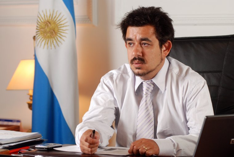 Apareció muerto exministro de Economía de Argentina